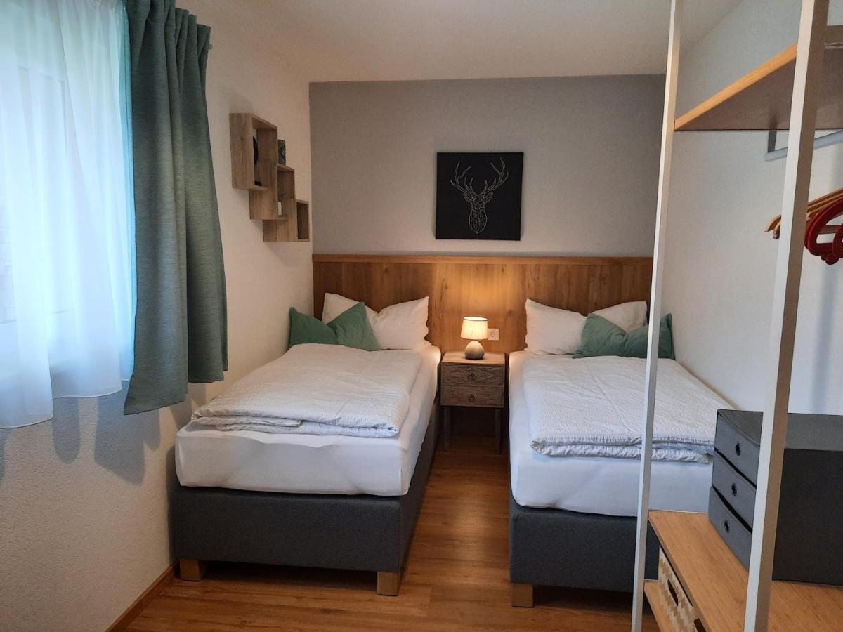 Haus Adrian Apartamento Wald am Arlberg Exterior foto