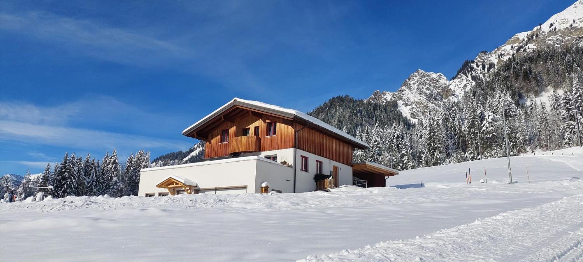 Haus Adrian Apartamento Wald am Arlberg Exterior foto