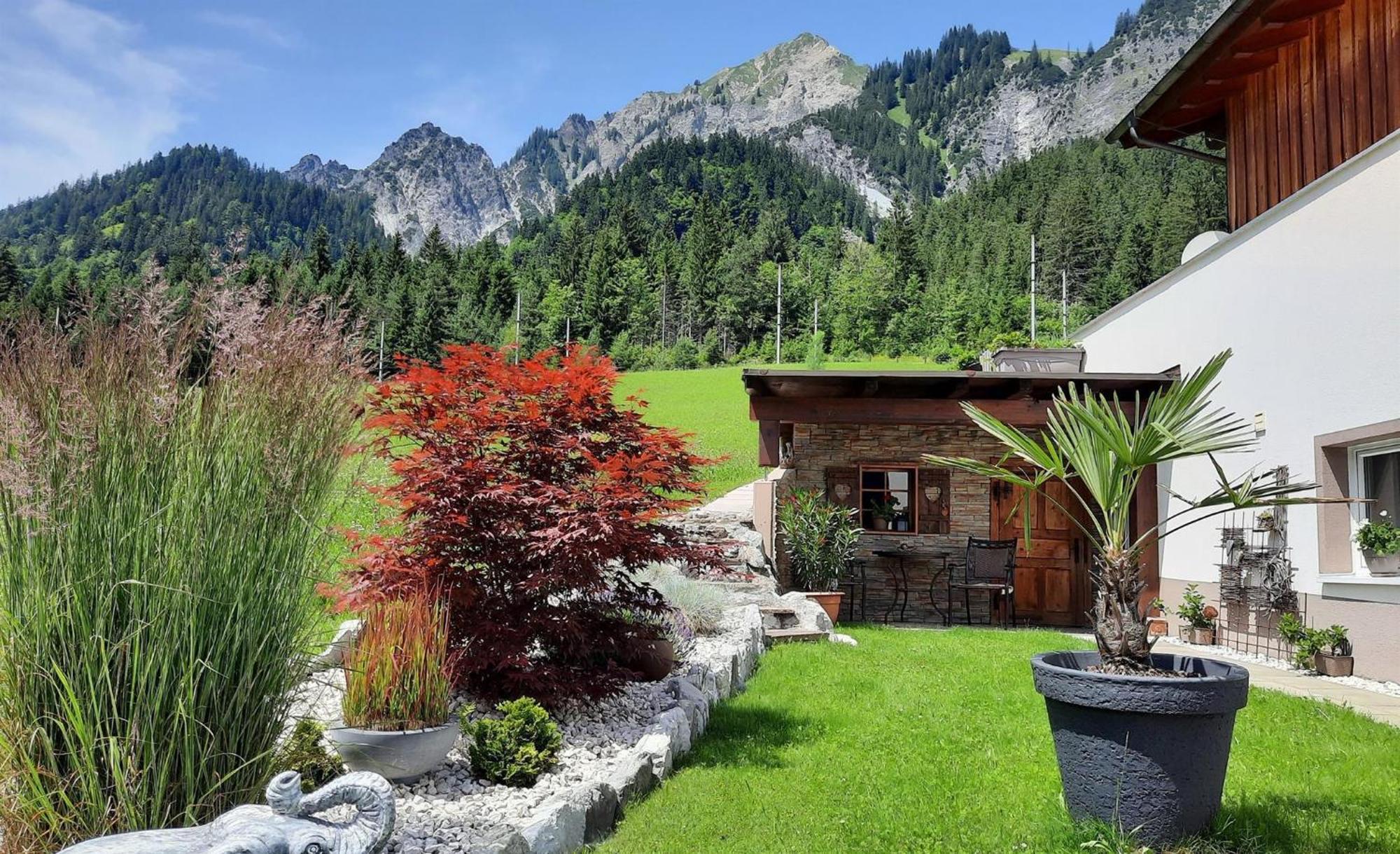 Haus Adrian Apartamento Wald am Arlberg Exterior foto