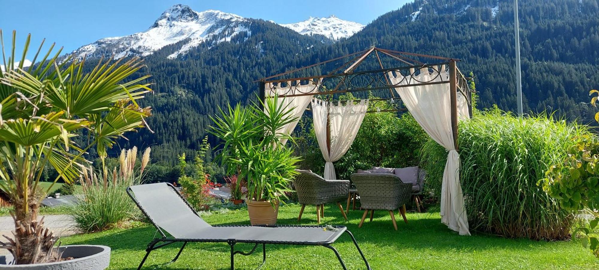 Haus Adrian Apartamento Wald am Arlberg Exterior foto